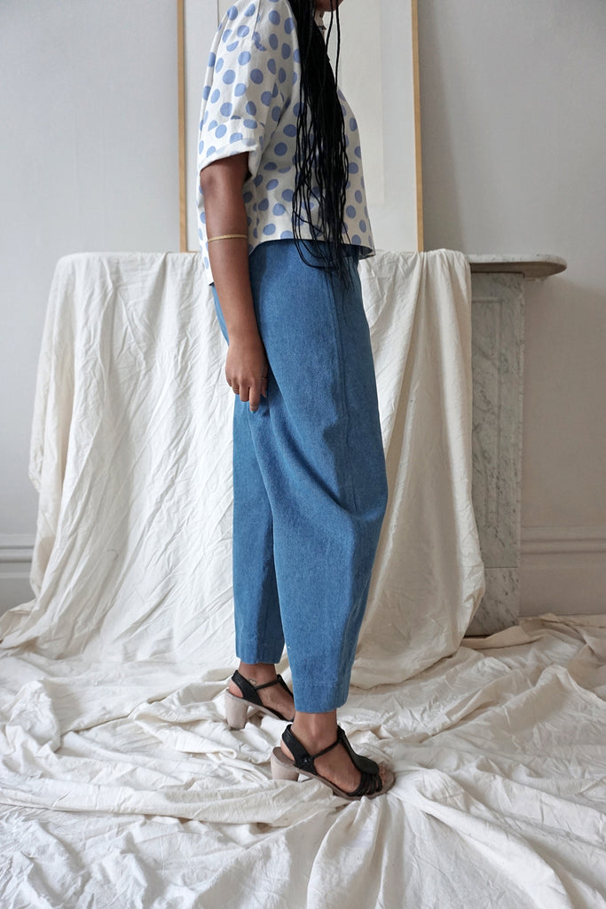 FLOR ARCA PANTS FADED BLUE JEAN