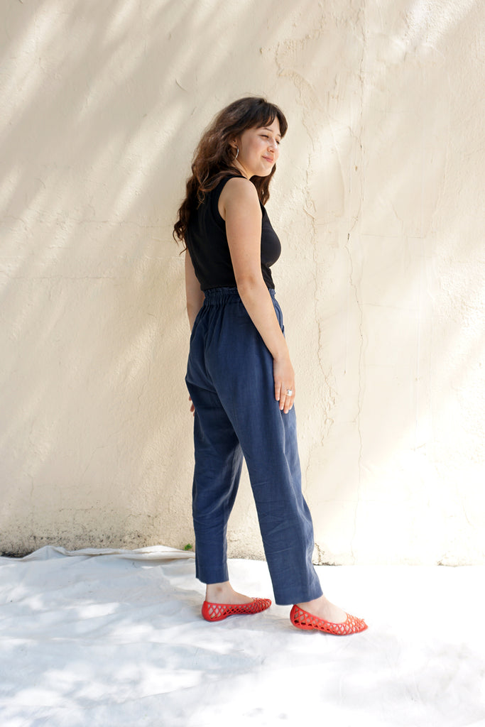 FLOR ARCA PANTS - MID-BLUE