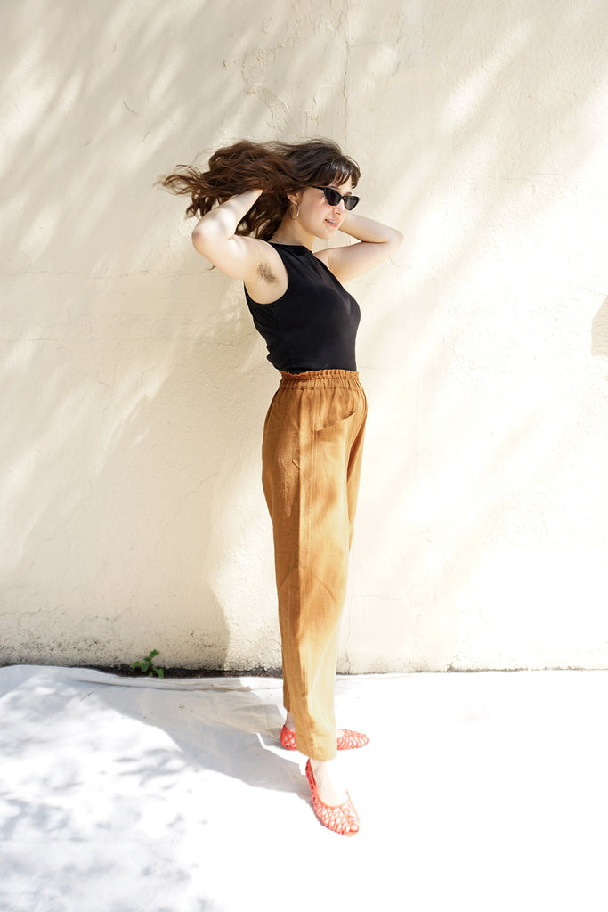 PANTALON FLOR ARCA - CARAMEL