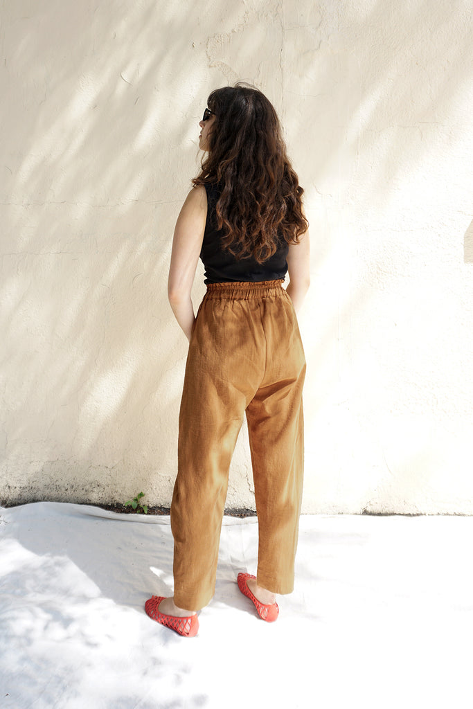 PANTALON FLOR ARCA - CARAMEL