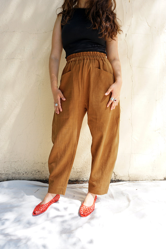 PANTALON FLOR ARCA - CARAMEL