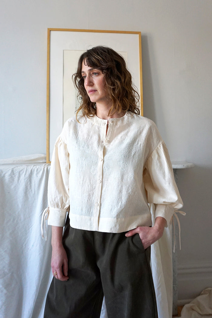 VICTORY BLOUSE - IVORY JACQUARD