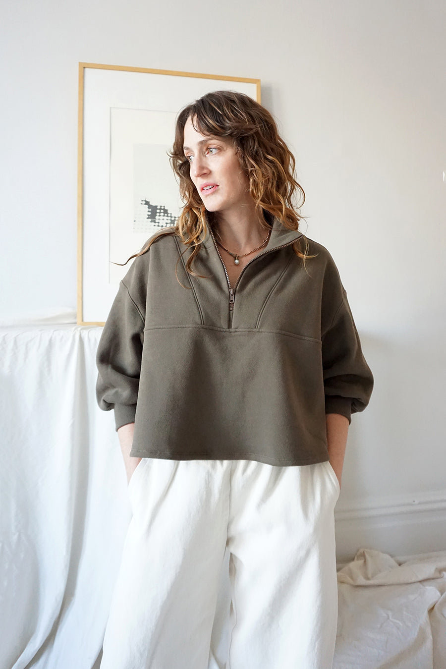 SHRUNKEN HALF ZIP - OLIVE