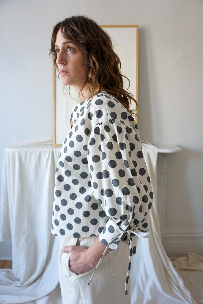 VICTORY BLOUSE - MOON DOT