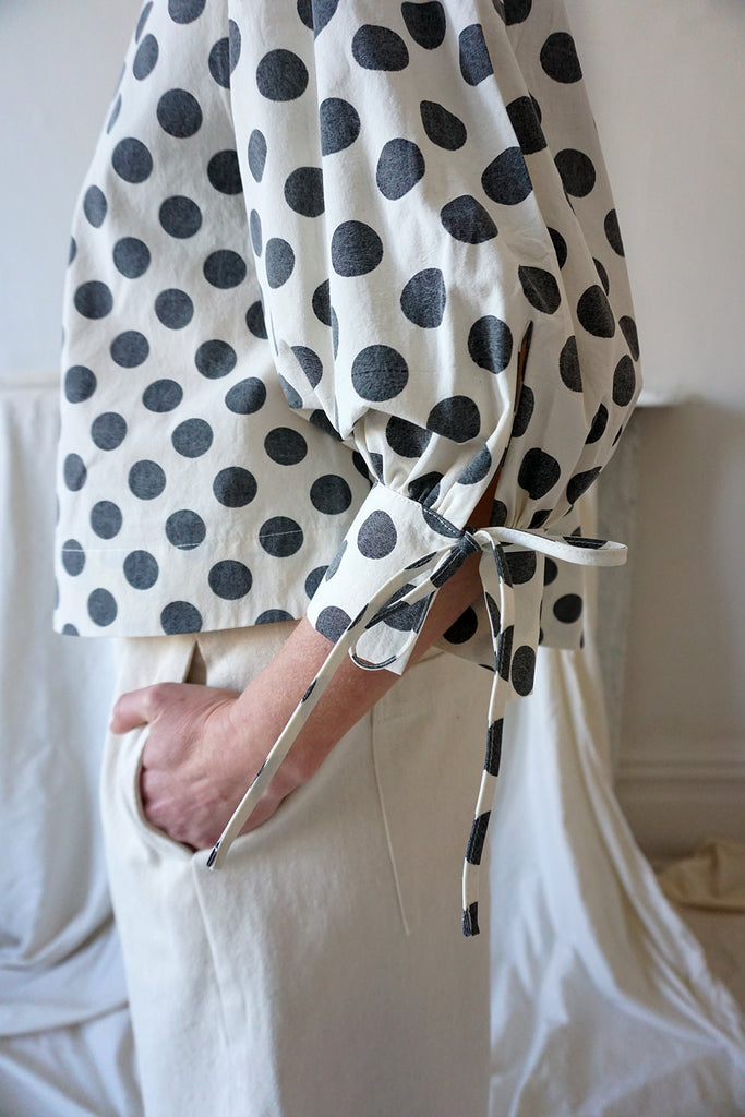 VICTORY BLOUSE - MOON DOT